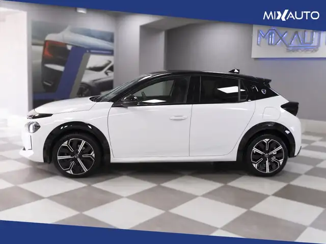 Lancia Ypsilon view 3