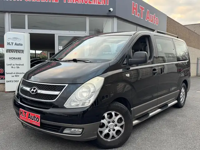 Hyundai H-1 2.5 CRDi/5 places/Utilitaire/Double cabine/Airco