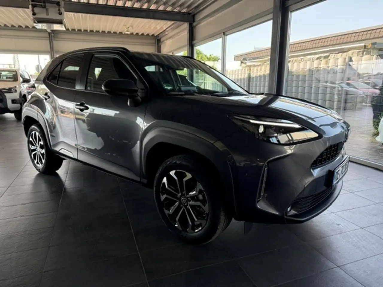 Toyota Yaris Cross 1.5 HEV TEAMPLAYER WINTER+SAFETY-PAKET 2