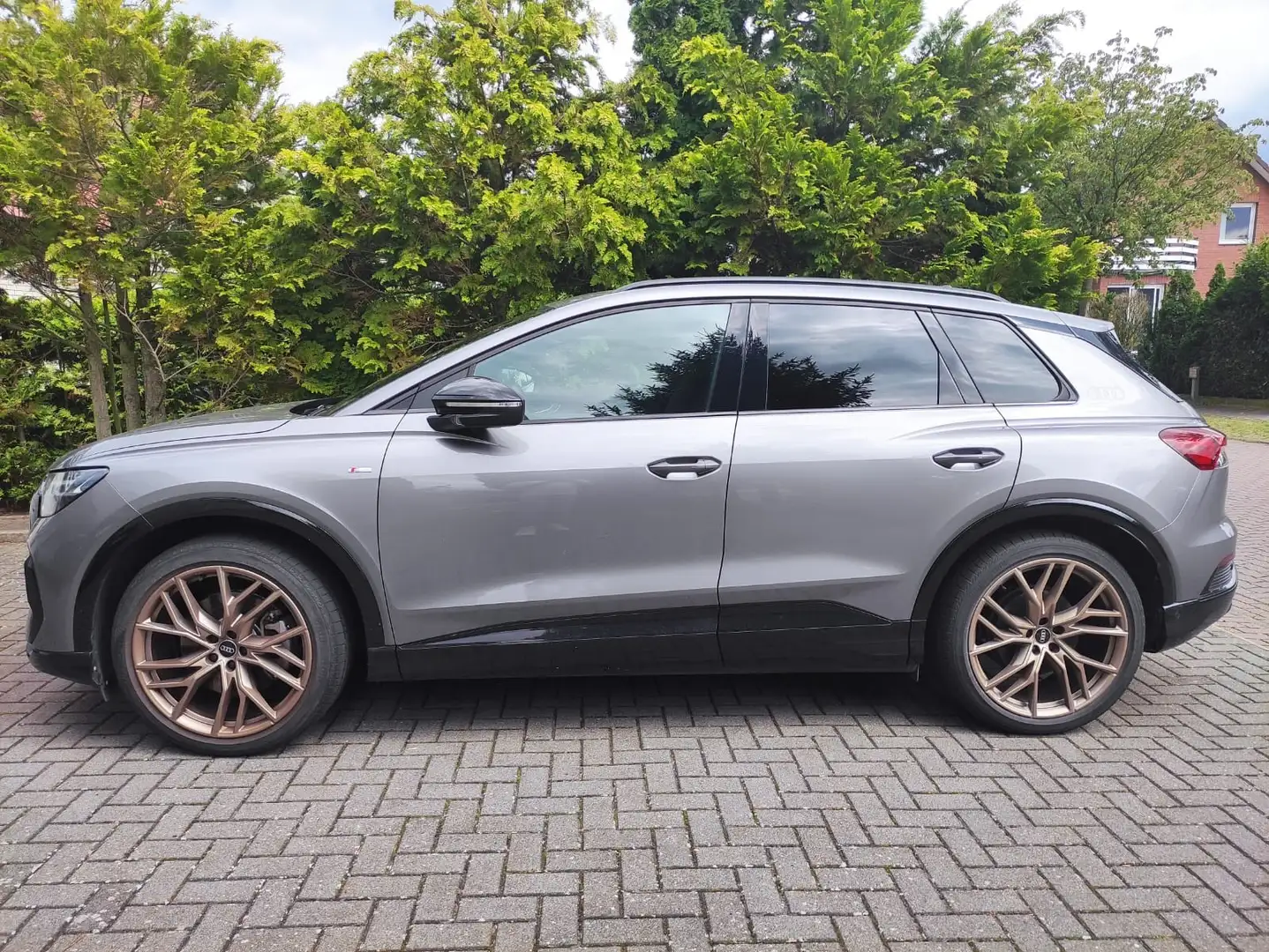 Audi Q4 e-tron 40 Edition One AHK Head Up - 2