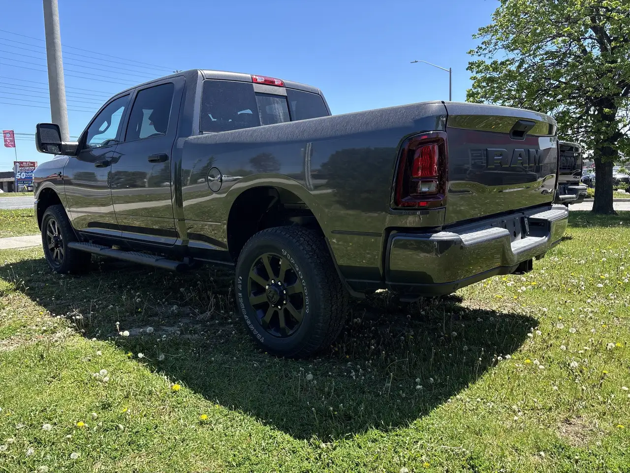 RAM 2500 снимка RAM 2500
