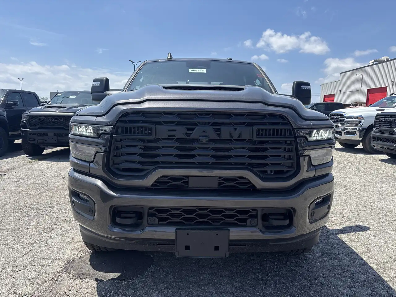 RAM 2500 снимка RAM 2500