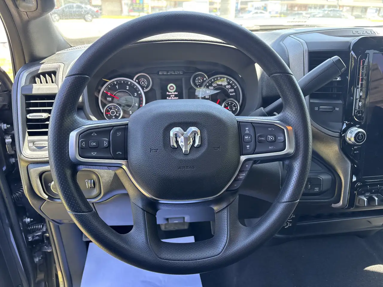RAM 2500 снимка RAM 2500