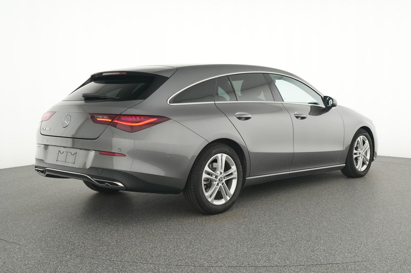 Mercedes-Benz CLA 180 Shooting Brake Progressive — photo 4