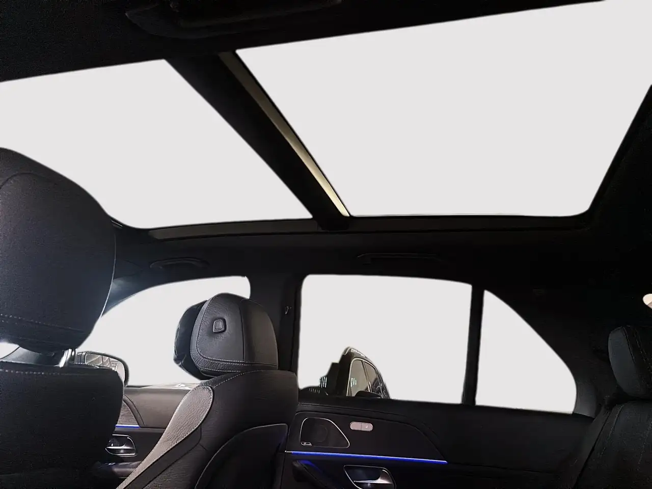 Mercedes-Benz GLE снимка Mercedes-Benz GLE