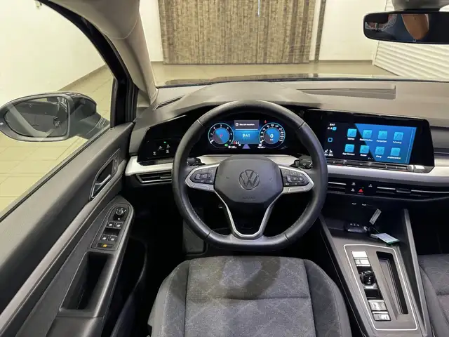Volkswagen Golf view 13