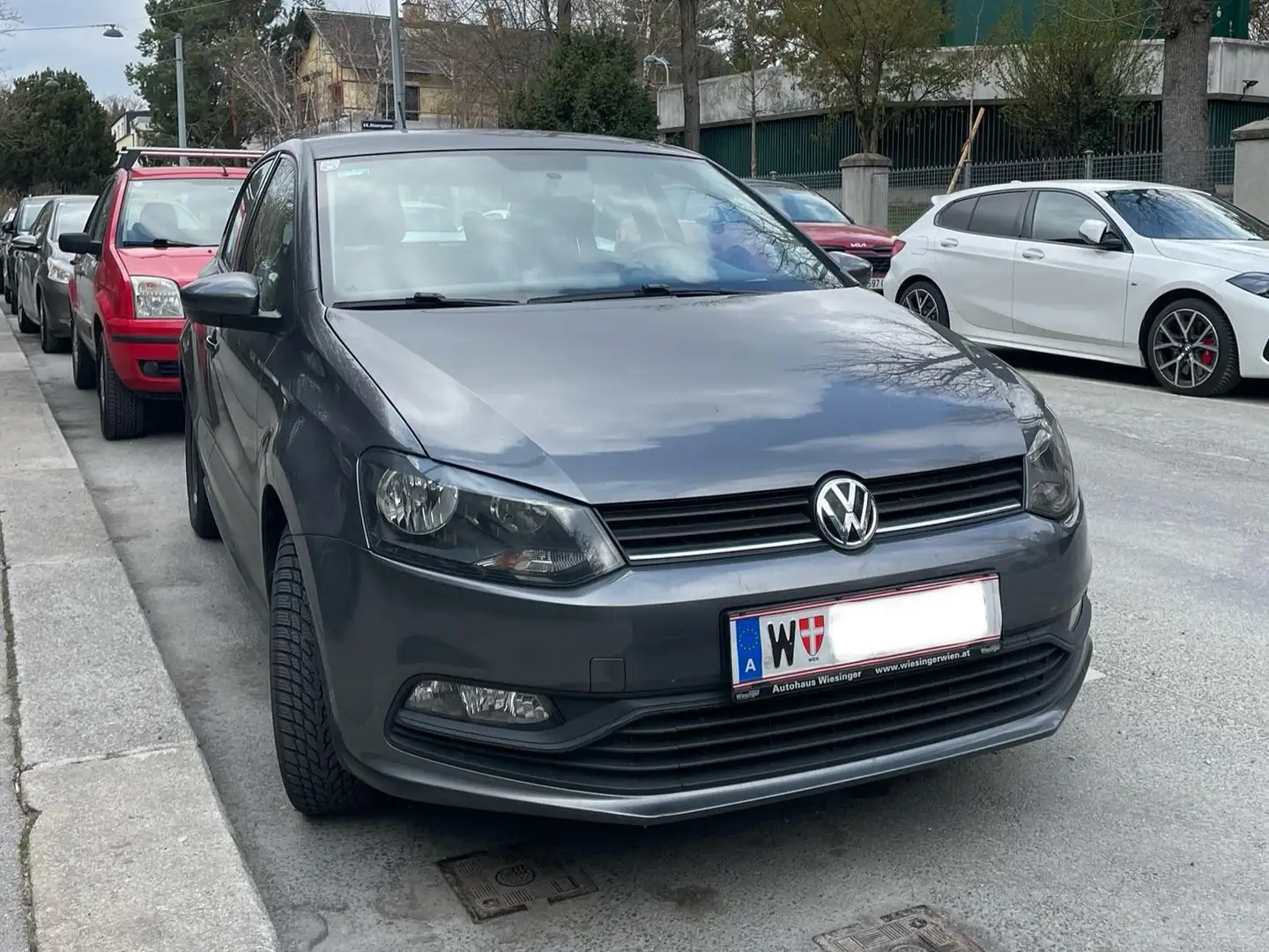 Volkswagen Polo Polo Trendline 1,0 BMT Trendline Grau - 1