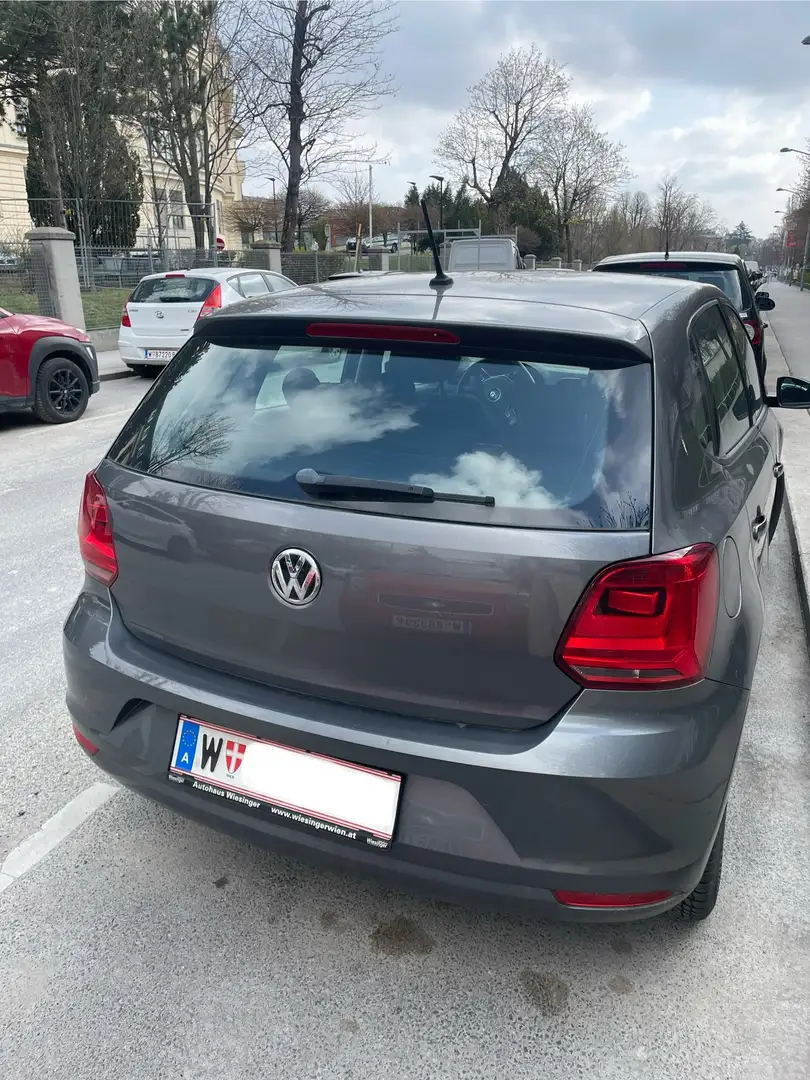 Volkswagen Polo Polo Trendline 1,0 BMT Trendline Grau - 2