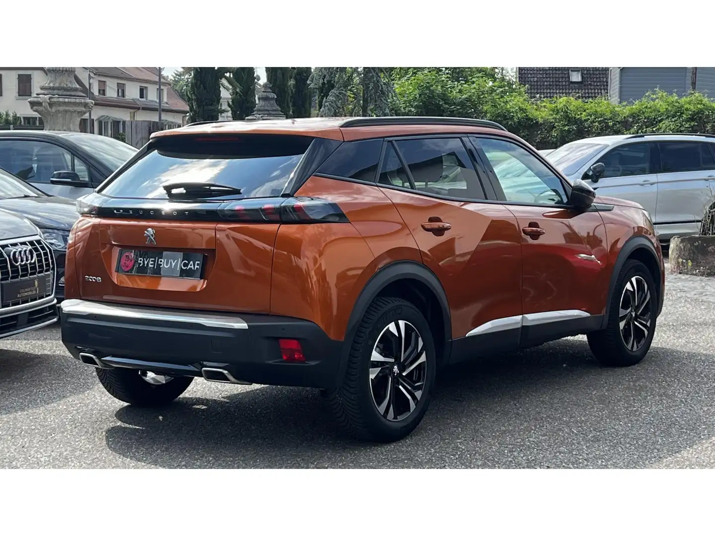 Peugeot 2008 1.2i 130 EAT8 Allure - GARANTIE 12 MOIS Orange - 2