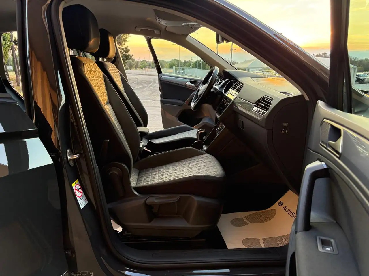 Volkswagen Tiguan 2.0 TDI 150 CV SCR DSG Life, миниатюра 9