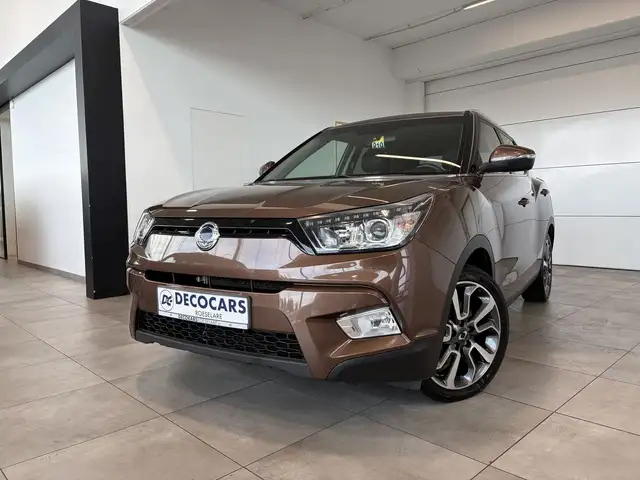 SsangYong Tivoli Navigatie / Camera / Airco / Bluetooth