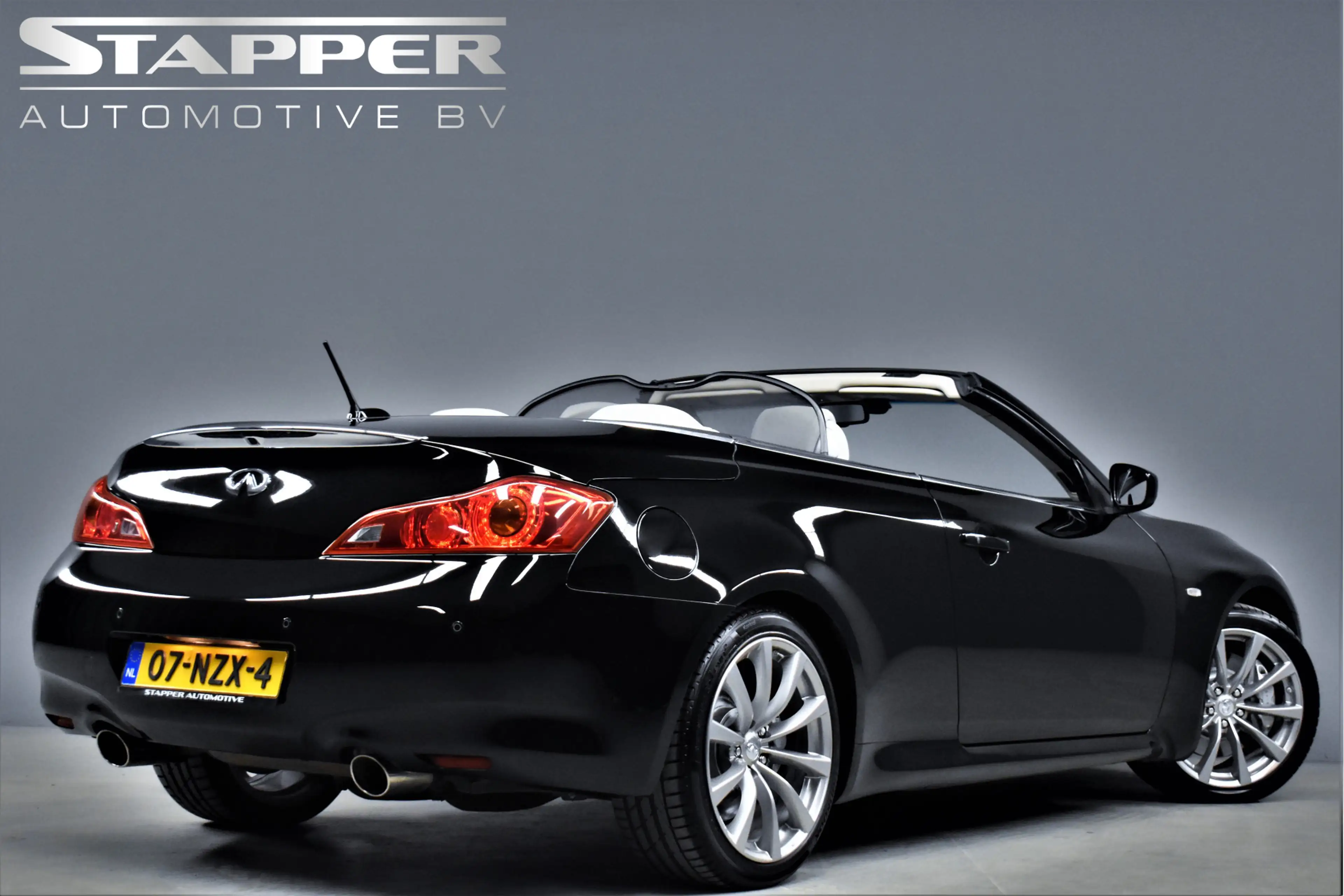 Infiniti G37 GT 320pk V6 Automaat Premium Org.NL Xenon/Navi/Led — photo 7