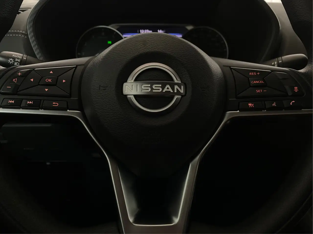 Nissan Sentra снимка Nissan Sentra