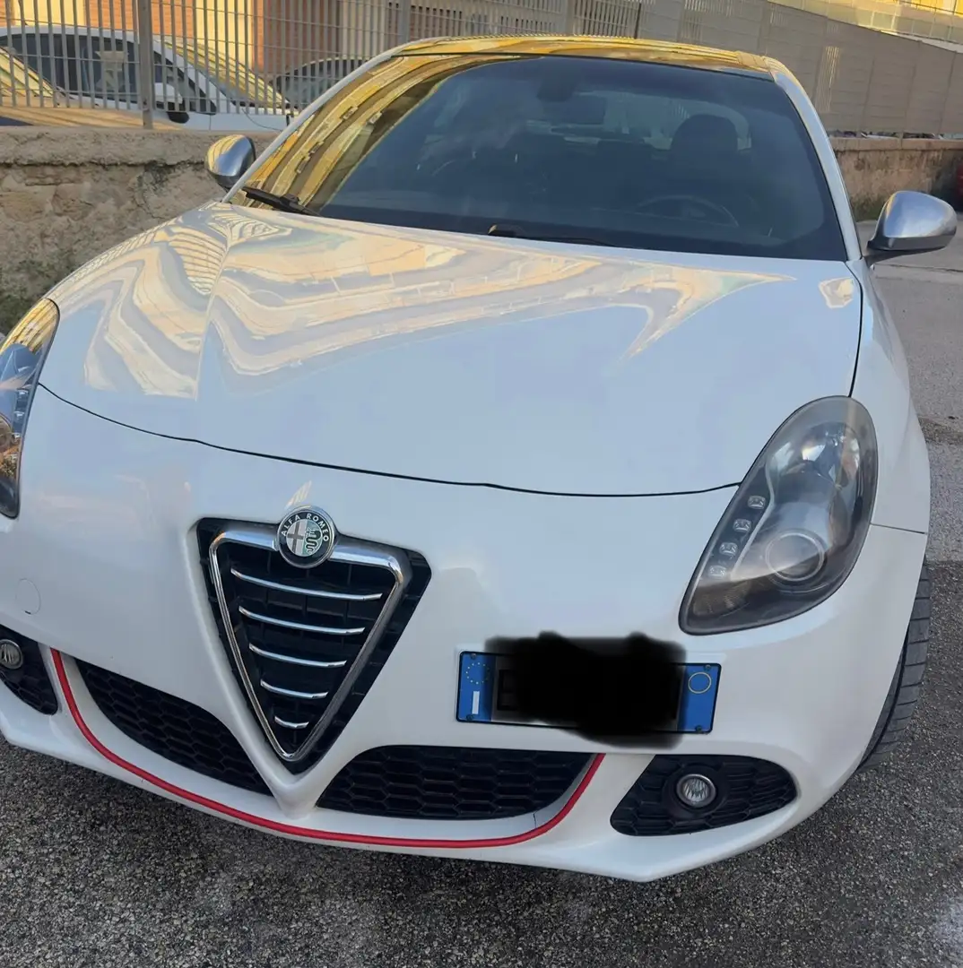 Alfa Romeo Giulietta 1.4 170 cv exclusive Bianco - 2