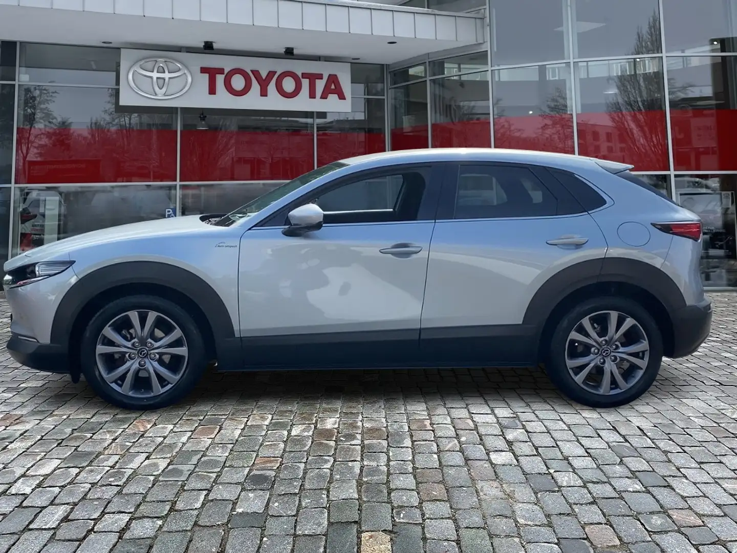 Mazda CX-30 2.0 SKYACTIV-G M Selection 360 FLA HUD LM Silver - 2