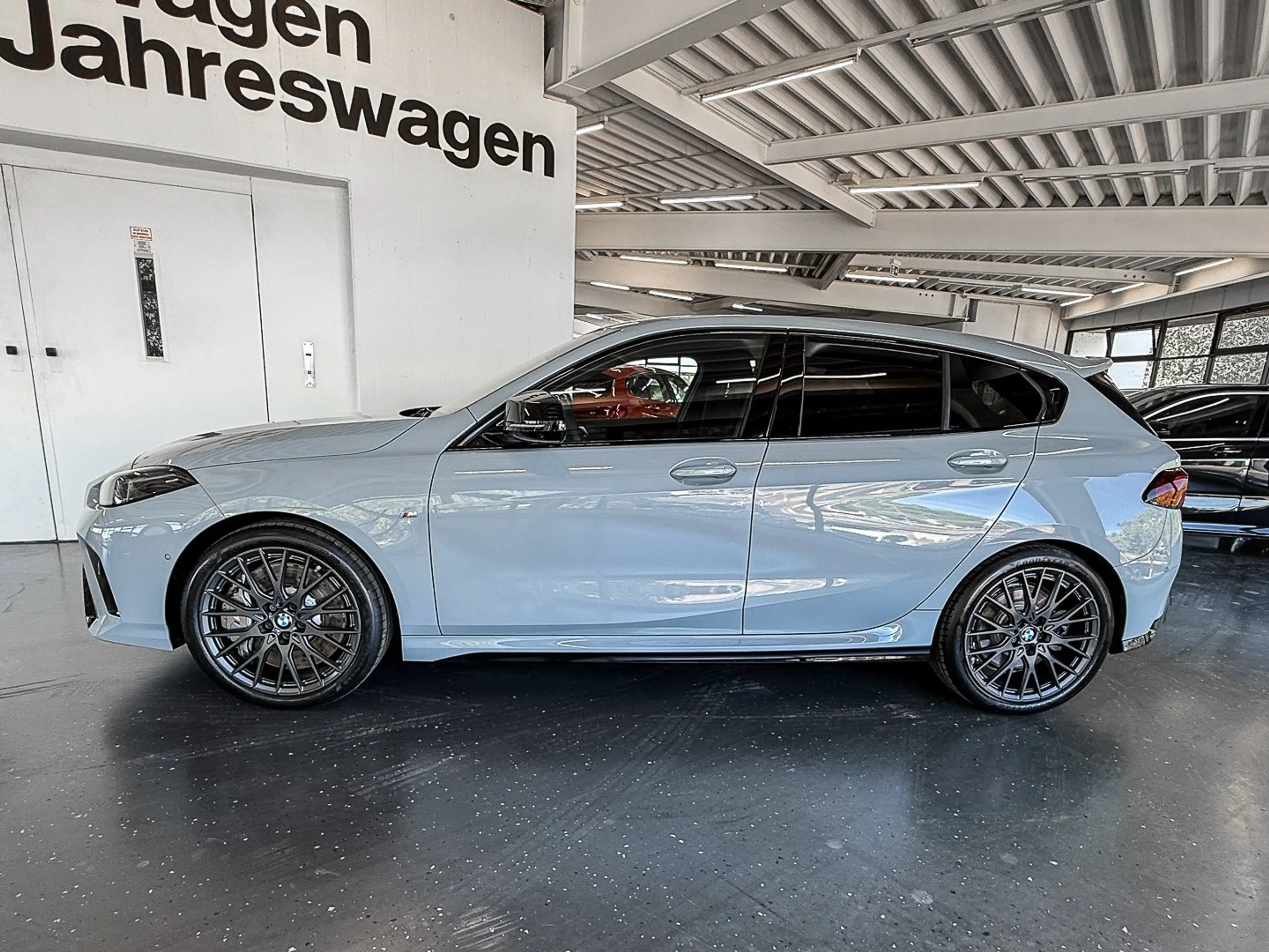 BMW 135 M135 xDrive M-Sport Aut Nav HuD LED h&k Drive+Park — photo 4