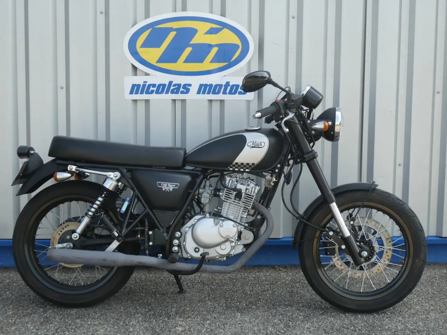 Mash Café Racer Zwart - 1