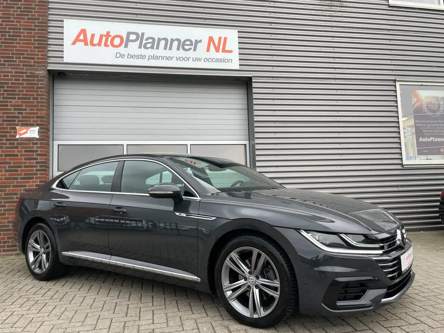 Volkswagen Arteon 2.0 TSI R-Line! Dealer Onderhouden! Grau - 2