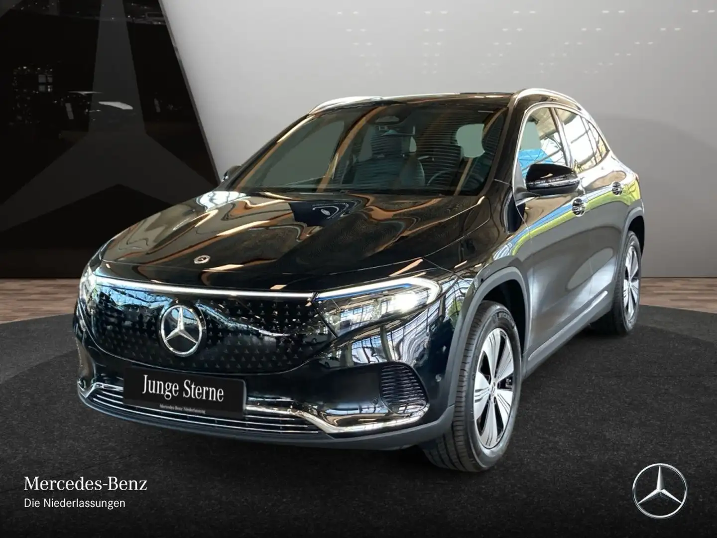 Mercedes-Benz EQA 350 4M PROG+PLUS-PAKET+PANO+KAMERA+KEYLESS Schwarz - 2