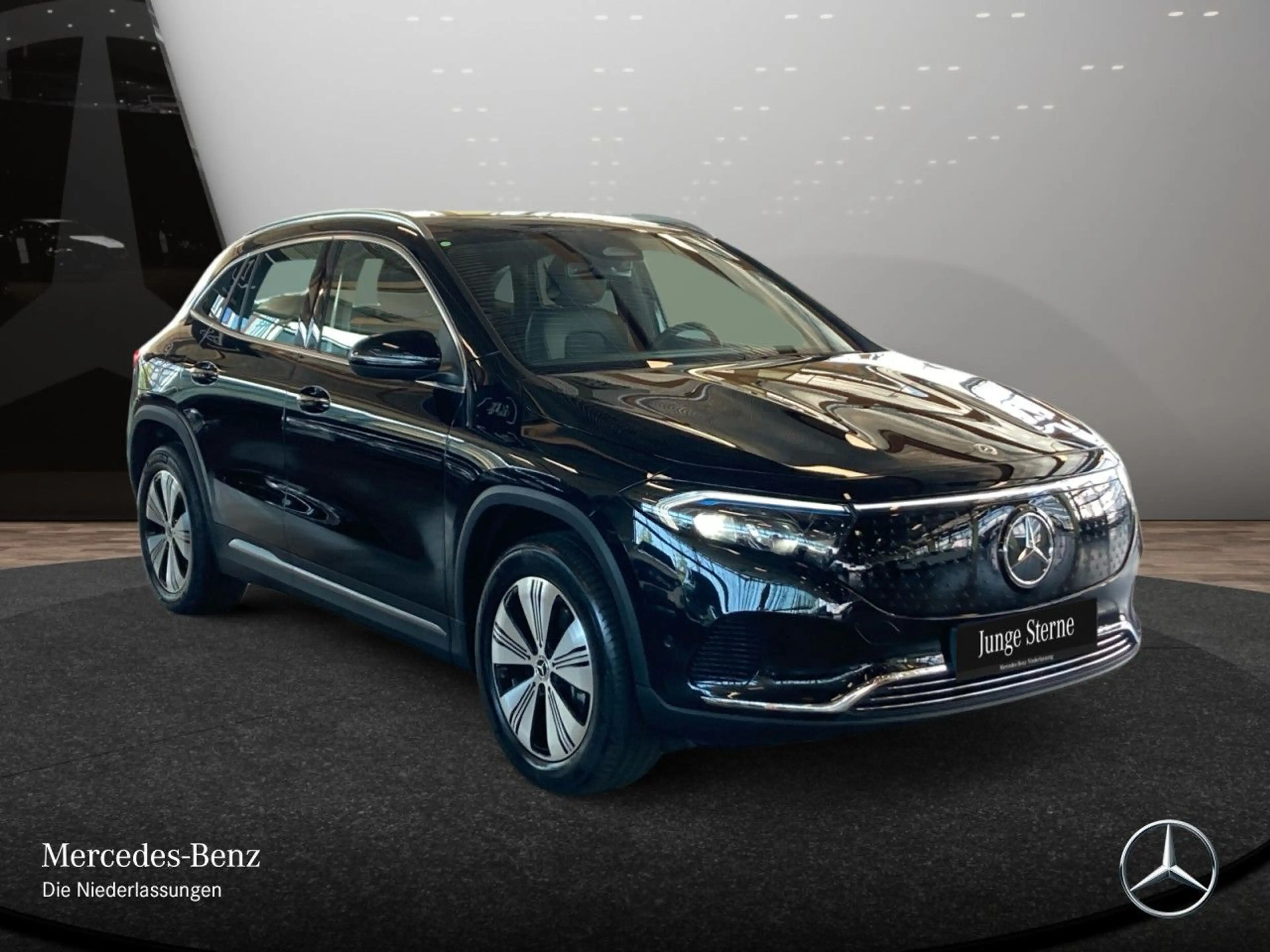 Mercedes-Benz EQA 350 4M PROG+PLUS-PAKET+PANO+KAMERA+KEYLESS — photo 5