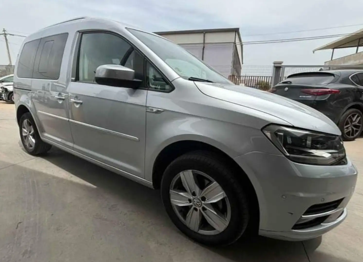 Volkswagen Caddy Trekking 4 Serie - 2