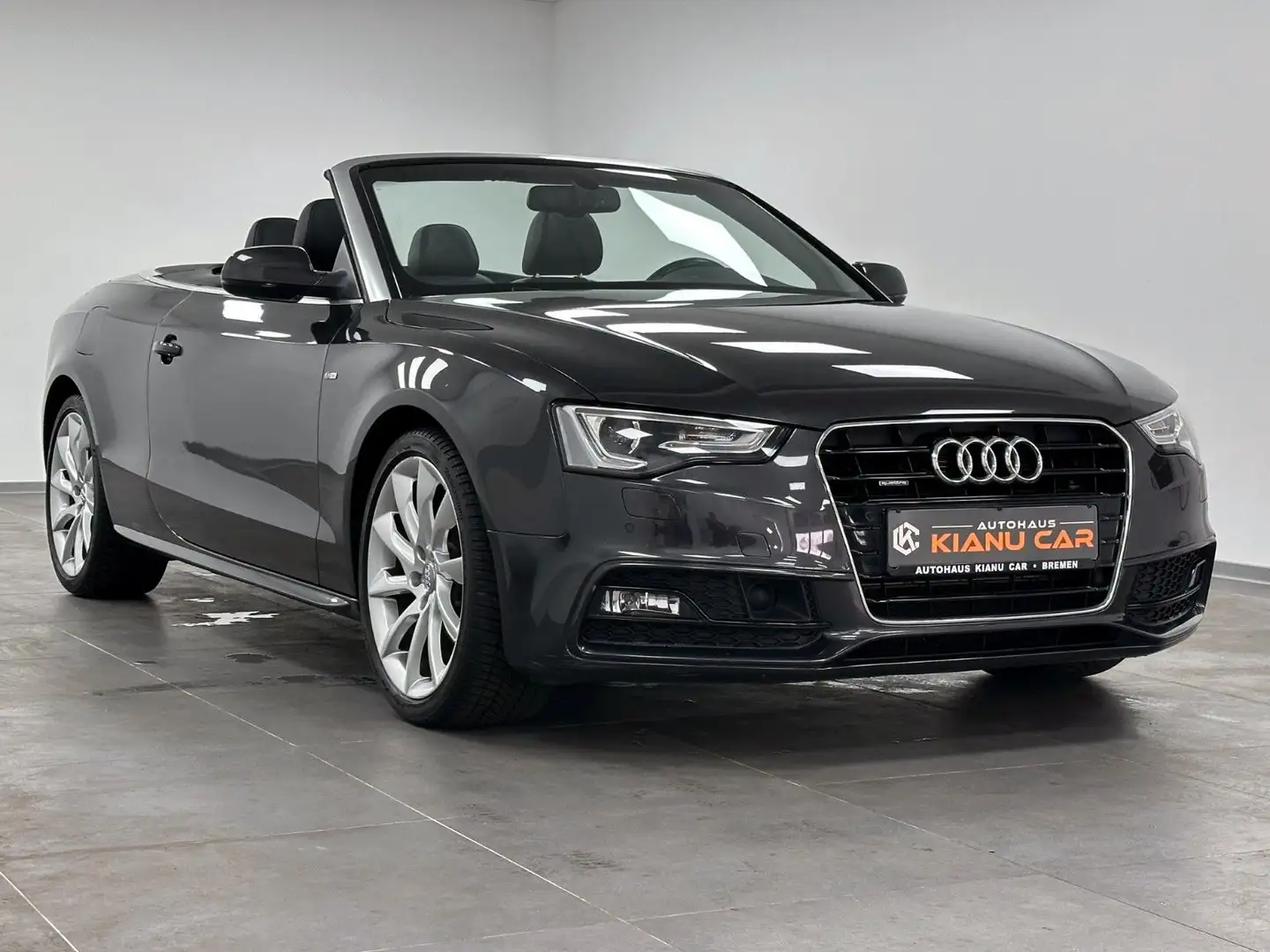Audi A5 Cabriolet S-Line.LEDER.NAVI.ACC.QUATTRO Grijs - 2