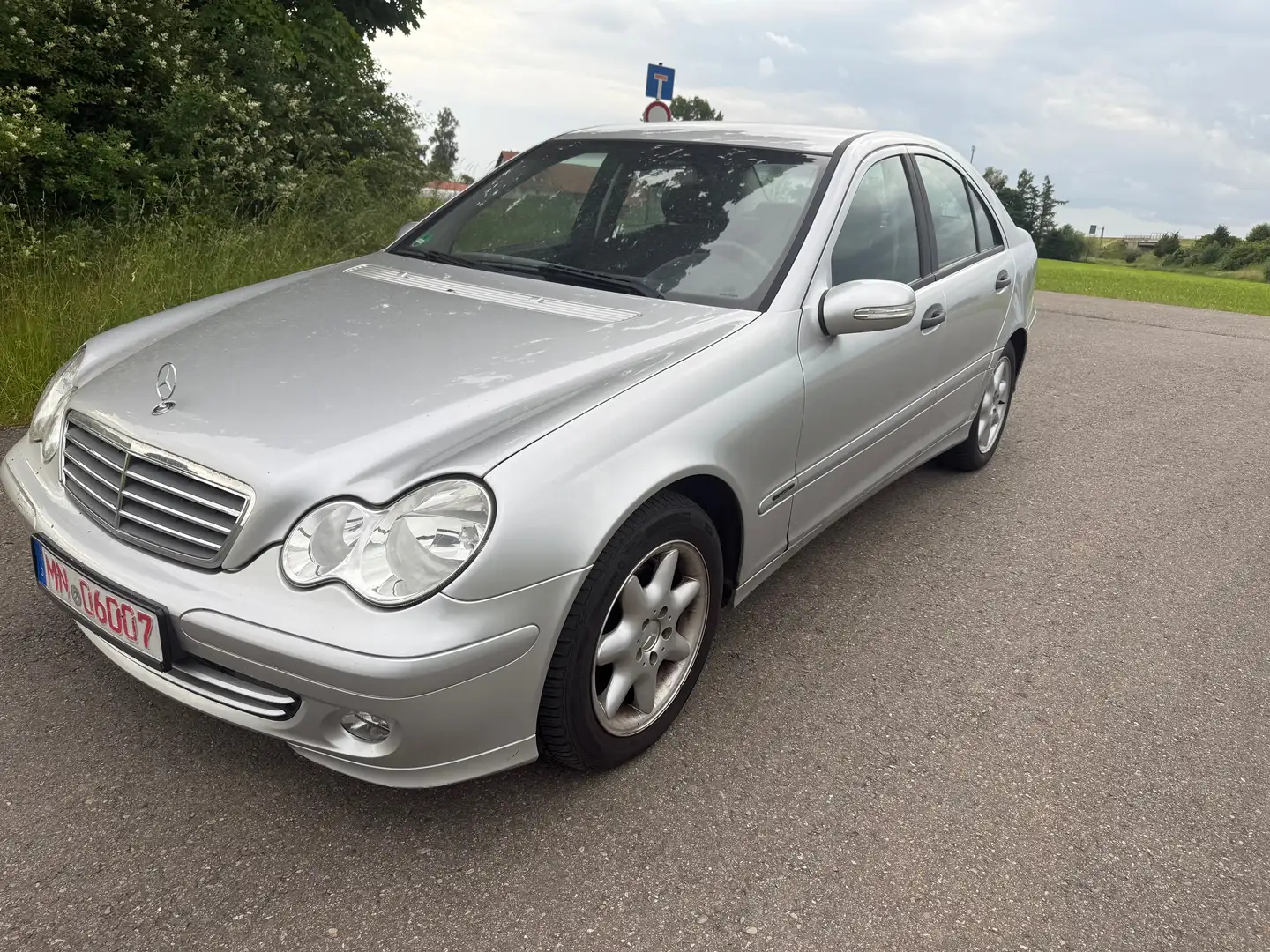 Mercedes-Benz C 180 C 180 Kompressor (203.046) Grau - 1