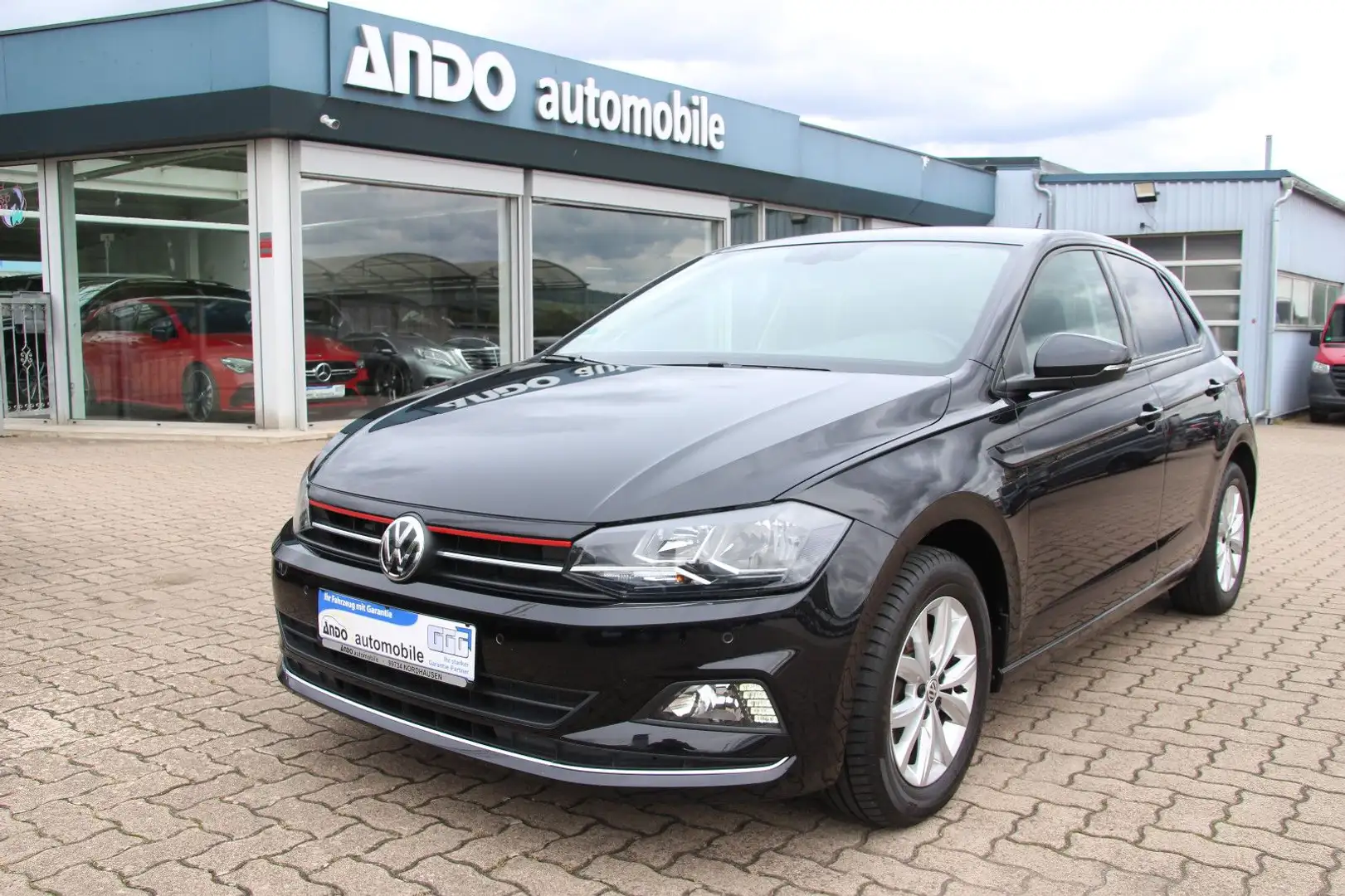 Volkswagen Polo VI 1.0 Highline SportLine ACC/CarPlay Schwarz - 1