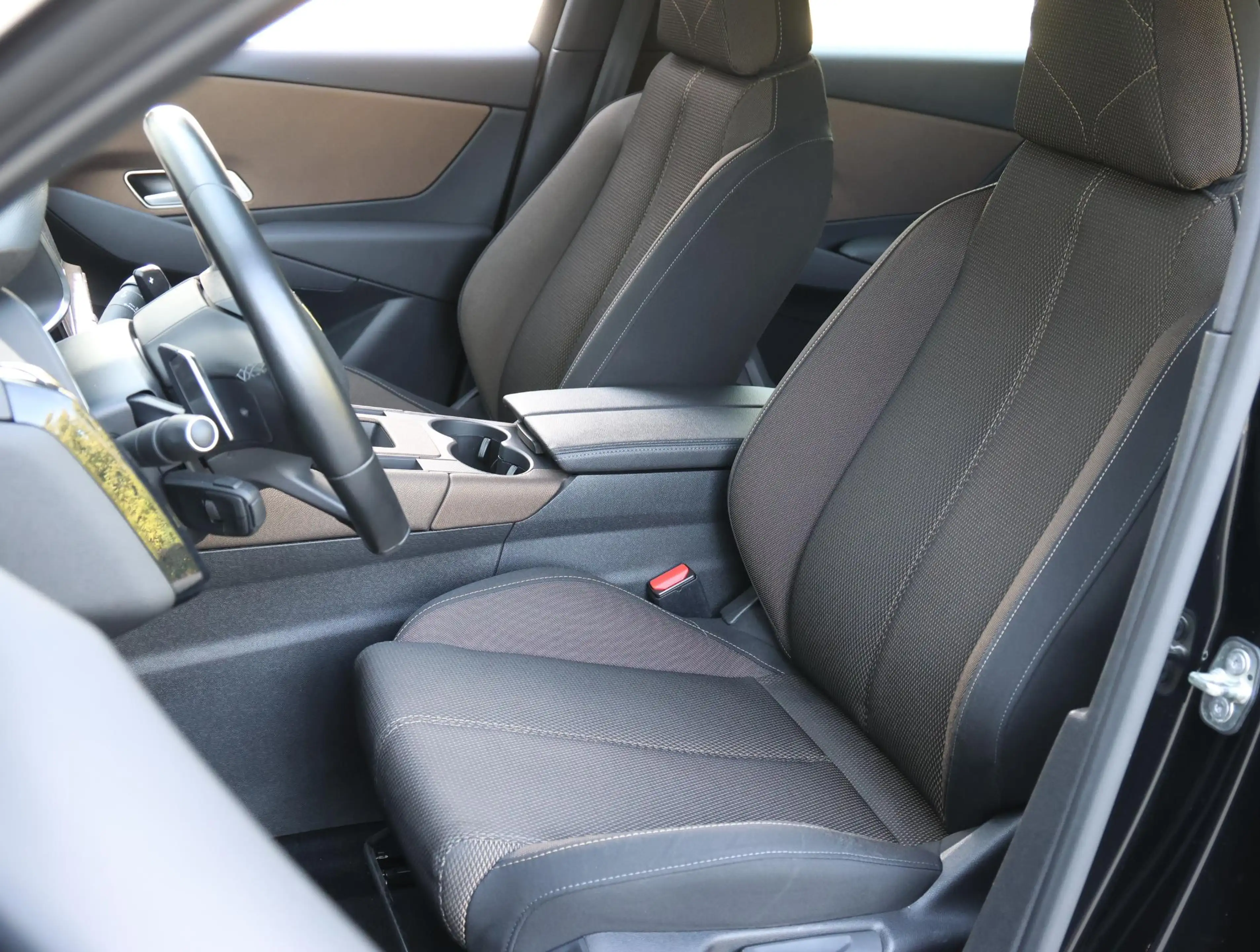 DS Automobiles DS 7 Crossback 1.6 PureTech So Chic | Trekhaak | PDC | Navigatie — photo 12