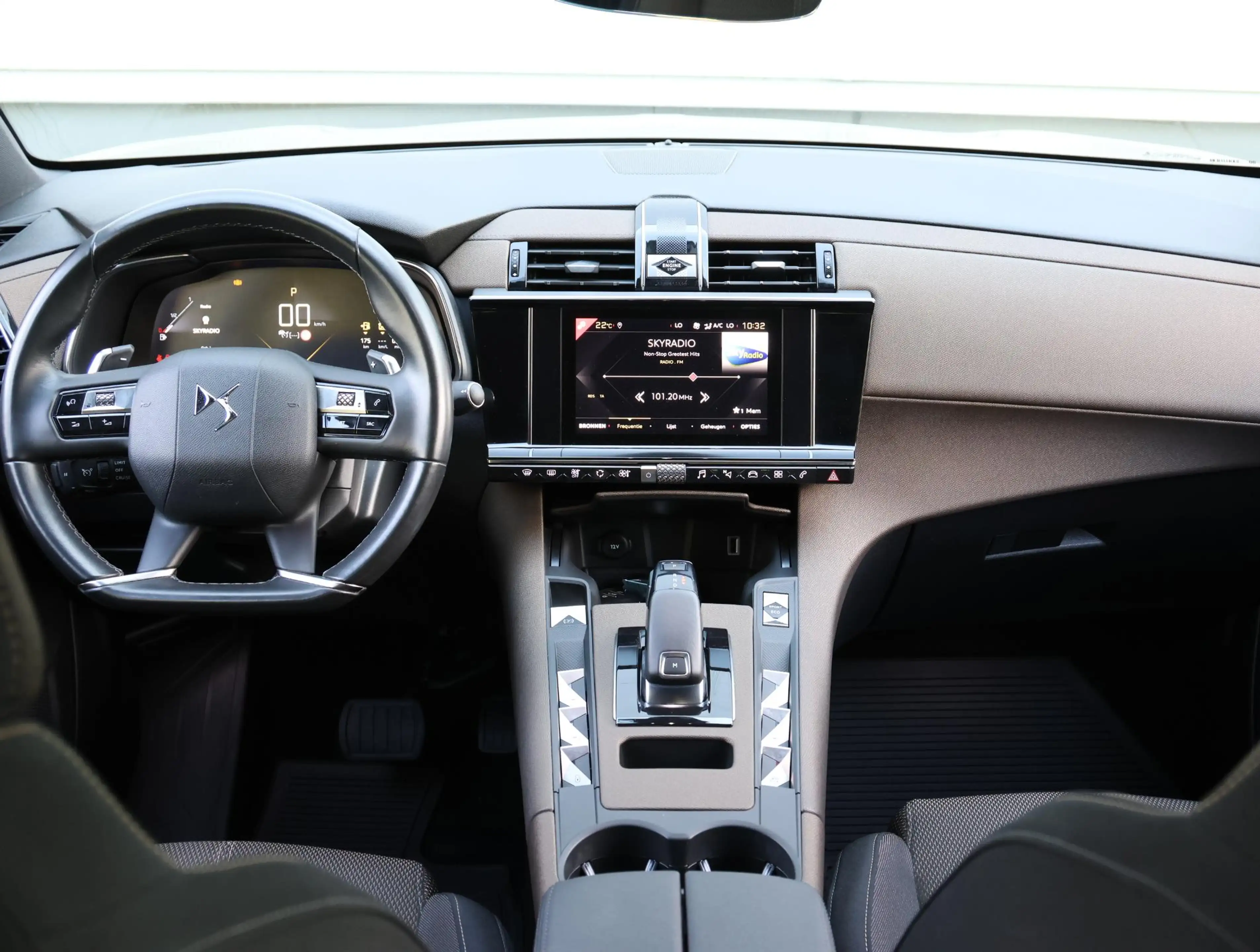 DS Automobiles DS 7 Crossback 1.6 PureTech So Chic | Trekhaak | PDC | Navigatie — photo 13