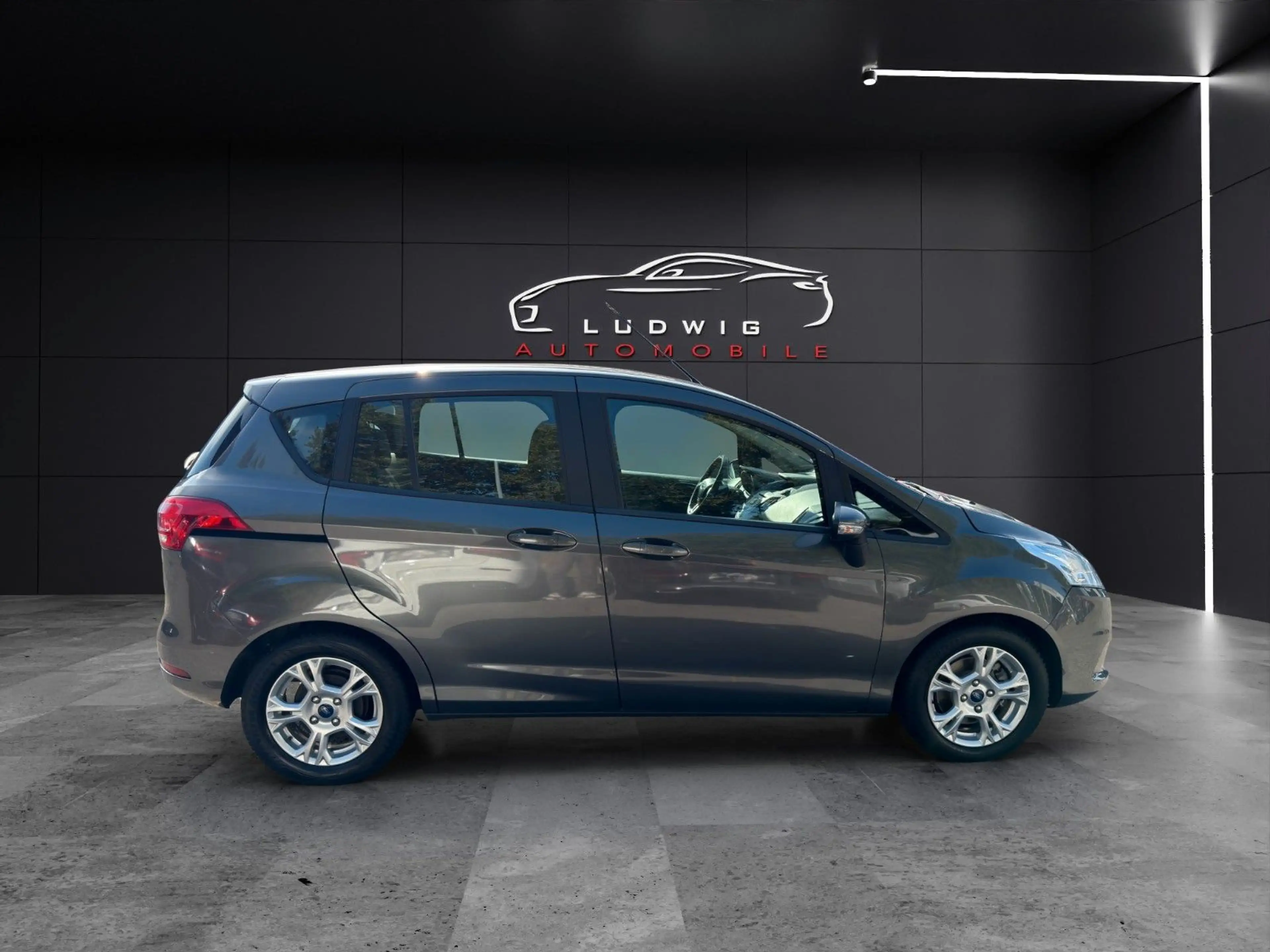 Ford B-Max B-MAX / PDC /  SITZHZ / AUTOMATIK / TOP — photo 8