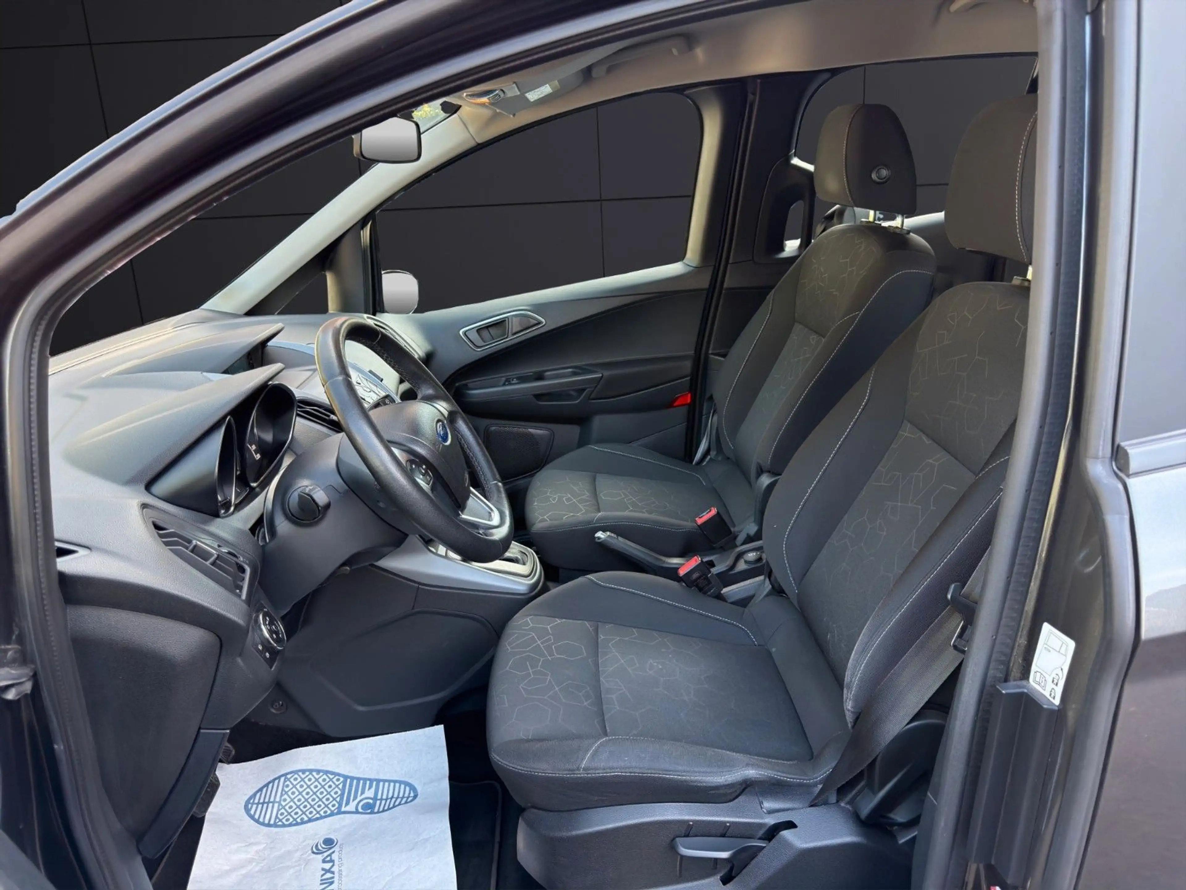 Ford B-Max B-MAX / PDC /  SITZHZ / AUTOMATIK / TOP — photo 10
