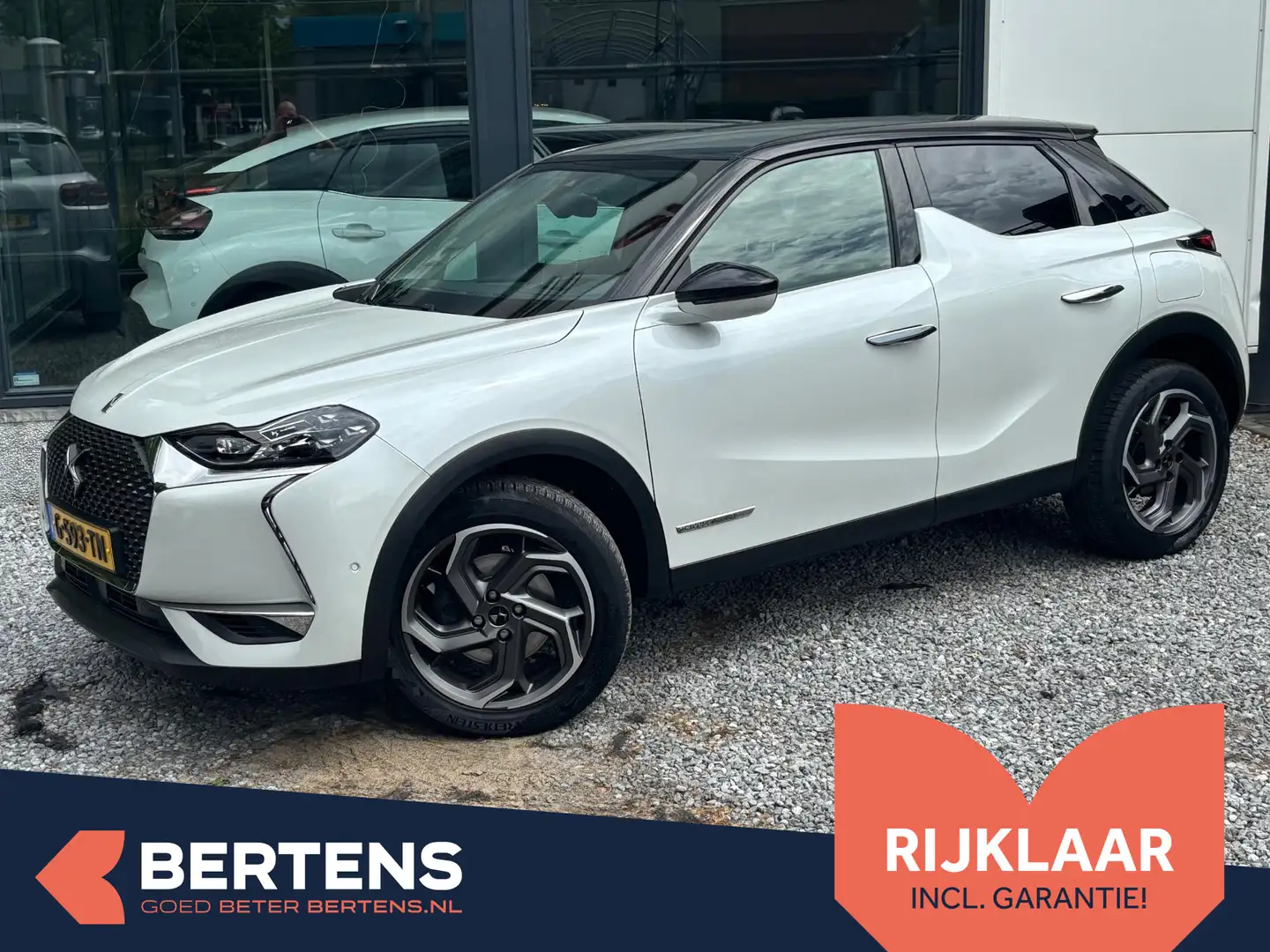 DS Automobiles DS 3 Crossback 1.2 PureTech Grand Chic automaat | Rijklaar geleve Blanc - 1