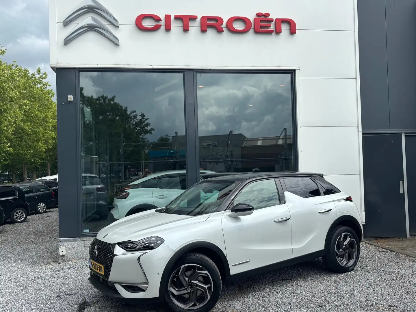 DS Automobiles DS 3 Crossback 1.2 PureTech Grand Chic automaat | Rijklaar geleve Blanc - 2