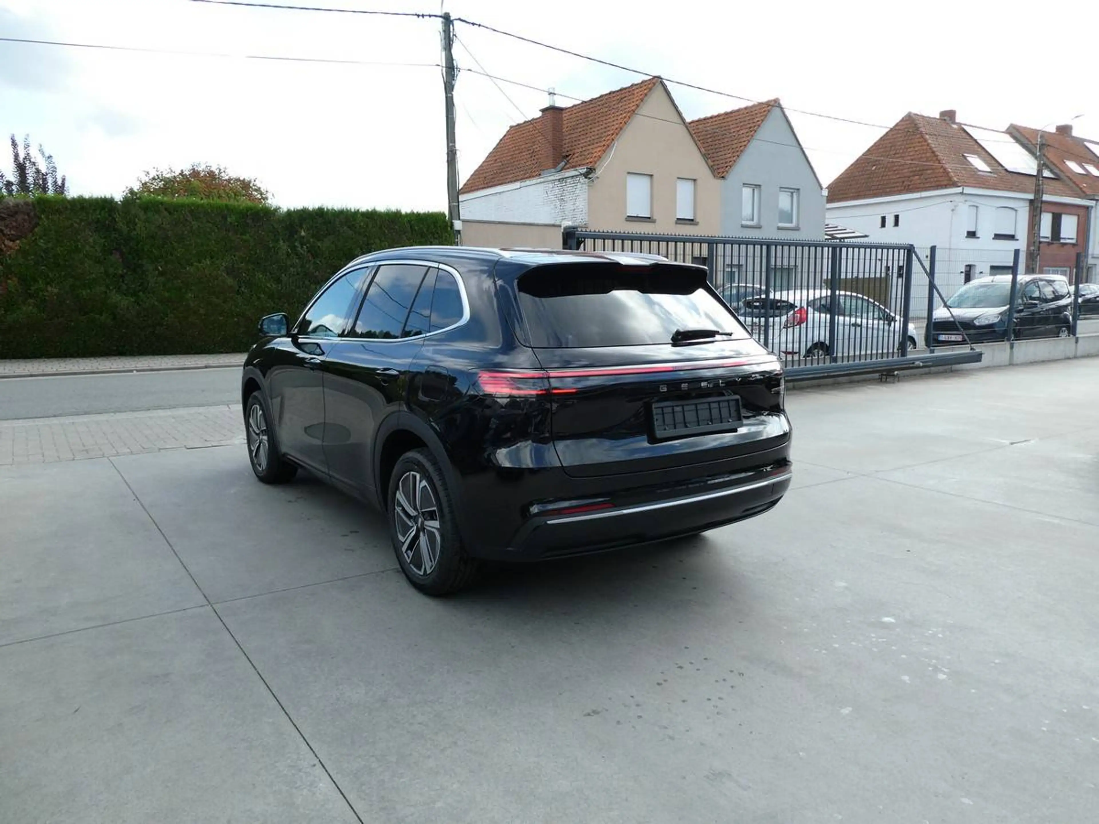 Geely Starray EM-i 1.5i PHEV 262pk Automaat Pro ACC BLIS Leder 360 Cam STOCK (09956) — photo 3