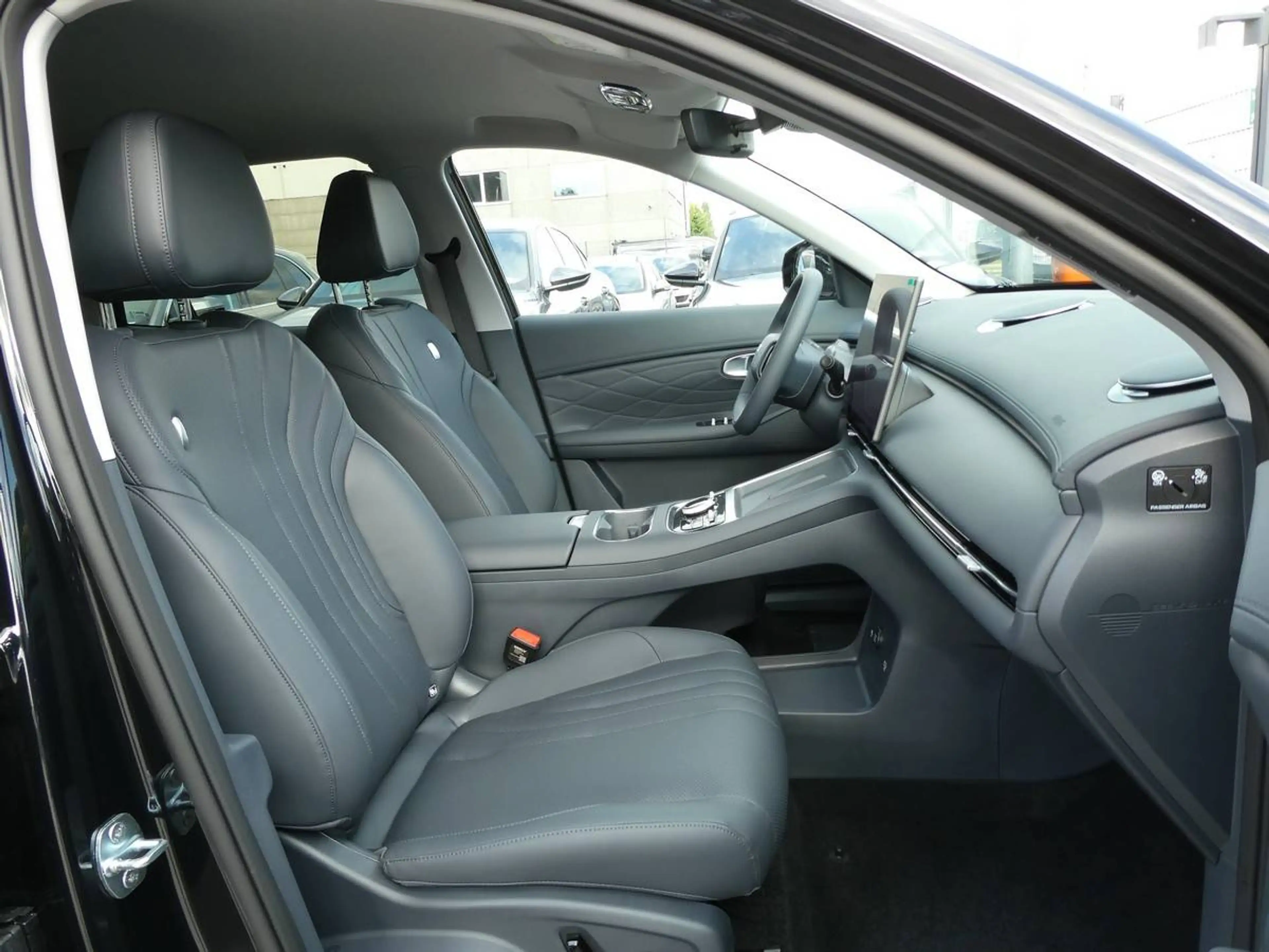 Geely Starray EM-i 1.5i PHEV 262pk Automaat Pro ACC BLIS Leder 360 Cam STOCK (09956) — photo 9