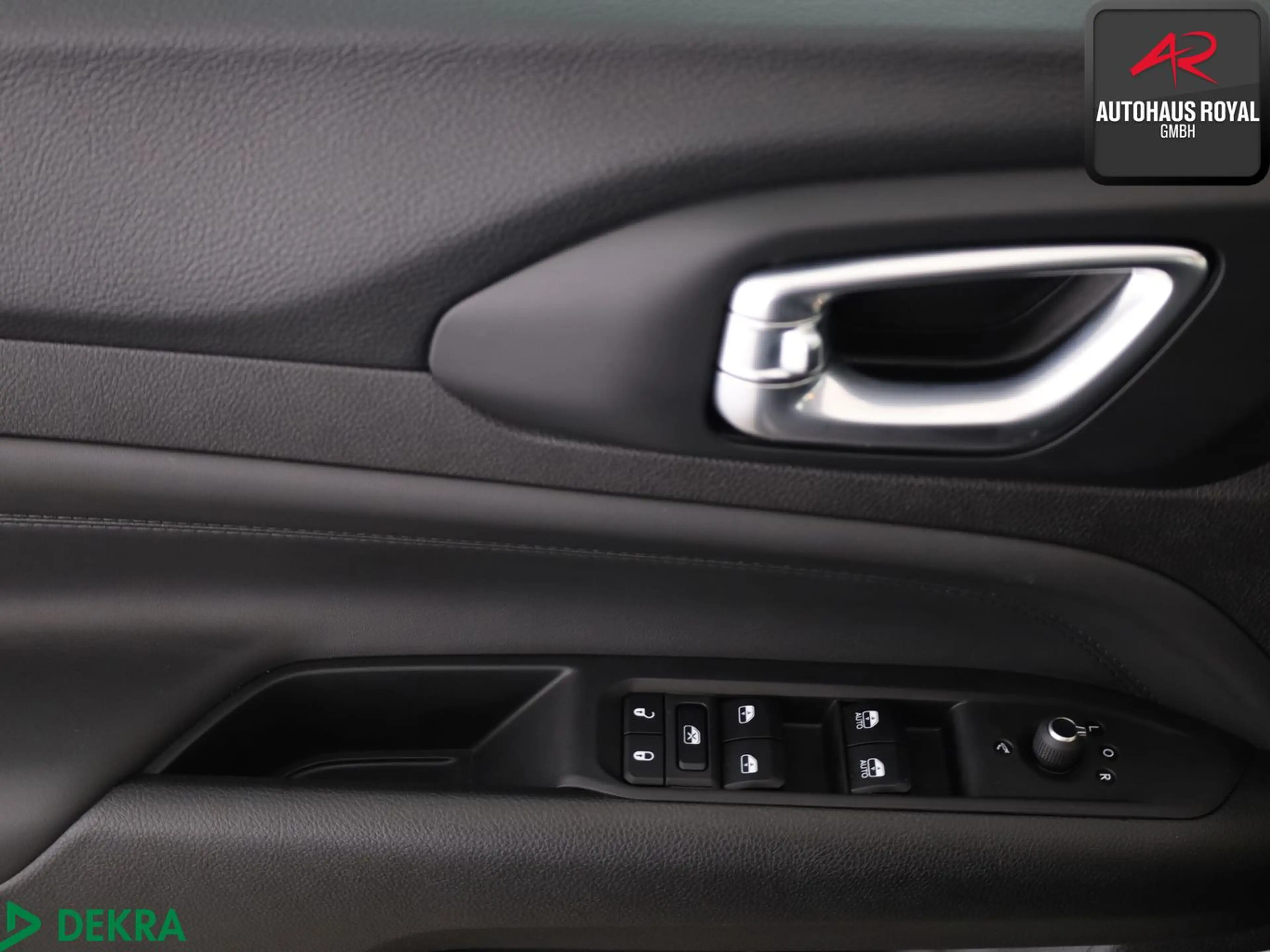 Jeep Compass 1.5 GSE e-Hybrid ALTITUDE 360GRAD,ACC,SH — photo 14