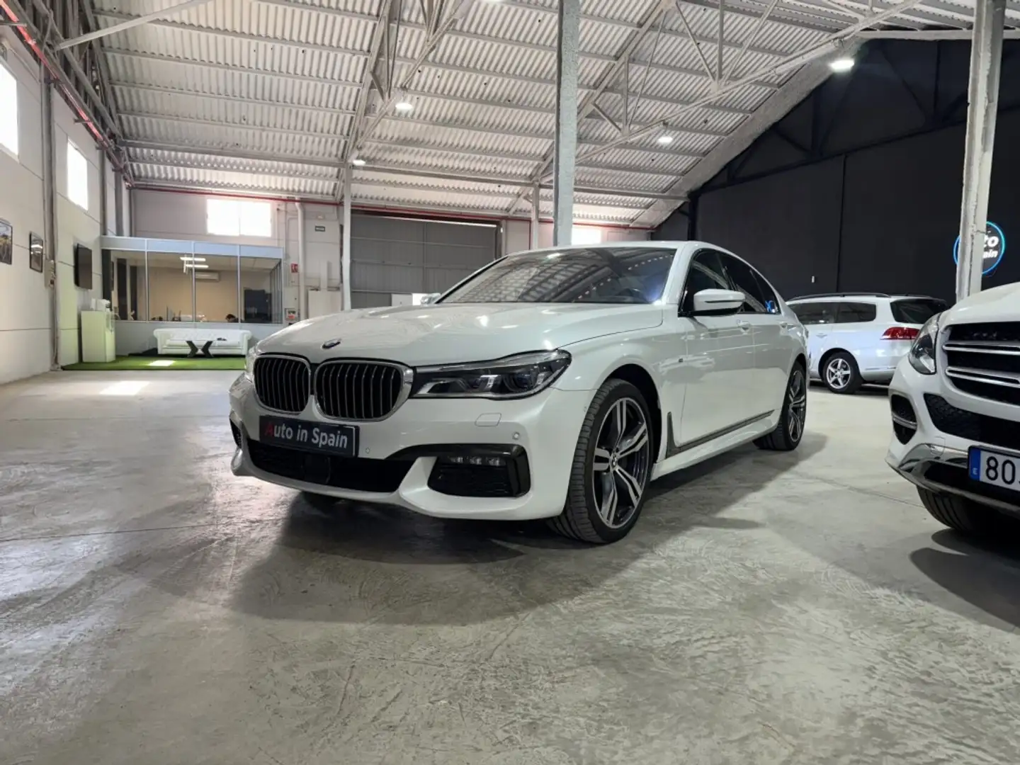 BMW 740 740dA xDrive (9.75) Weiß - 2