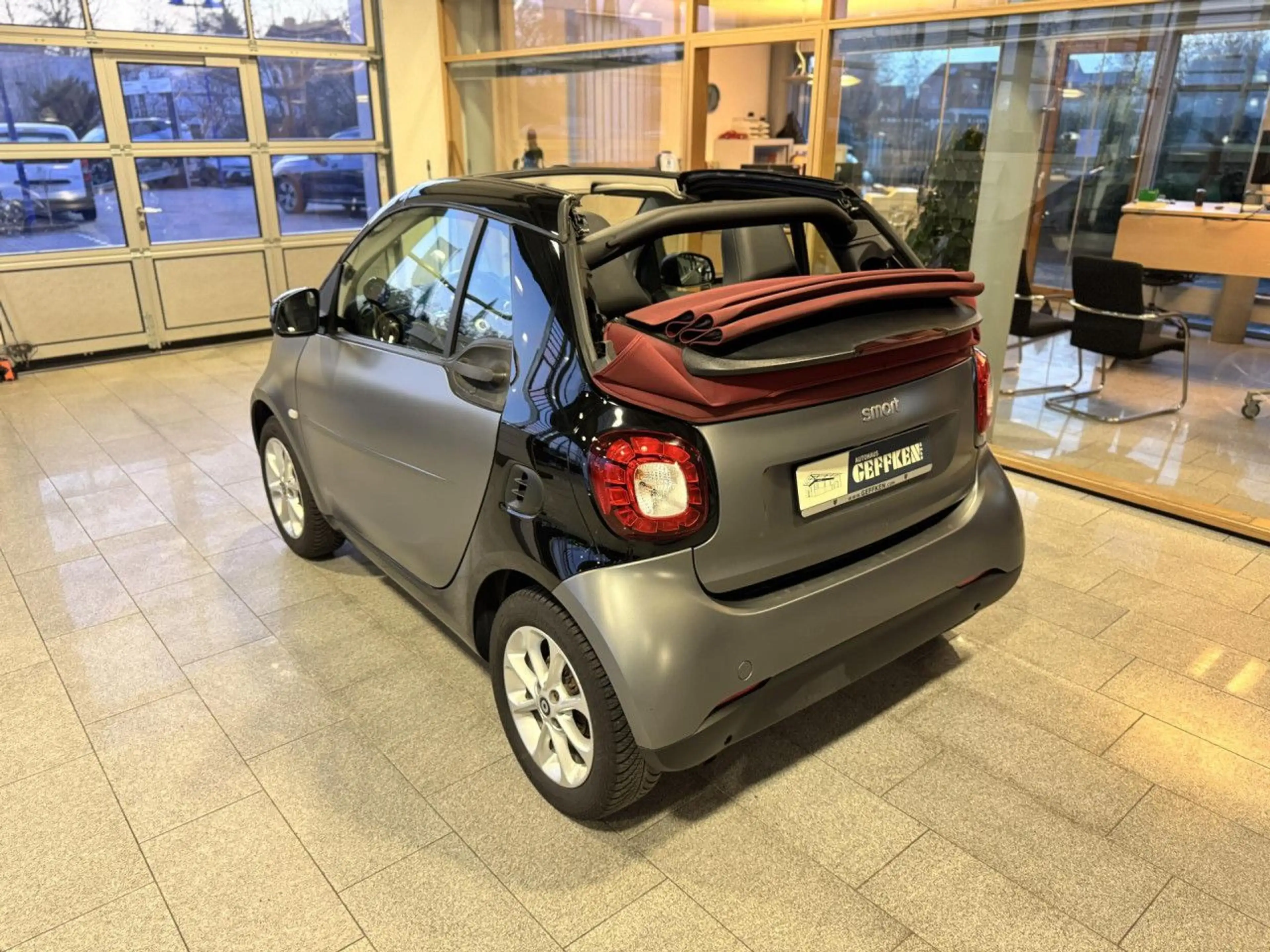 smart forTwo smart  cabrio prime, Kamera, Sitzheizung! — photo 9
