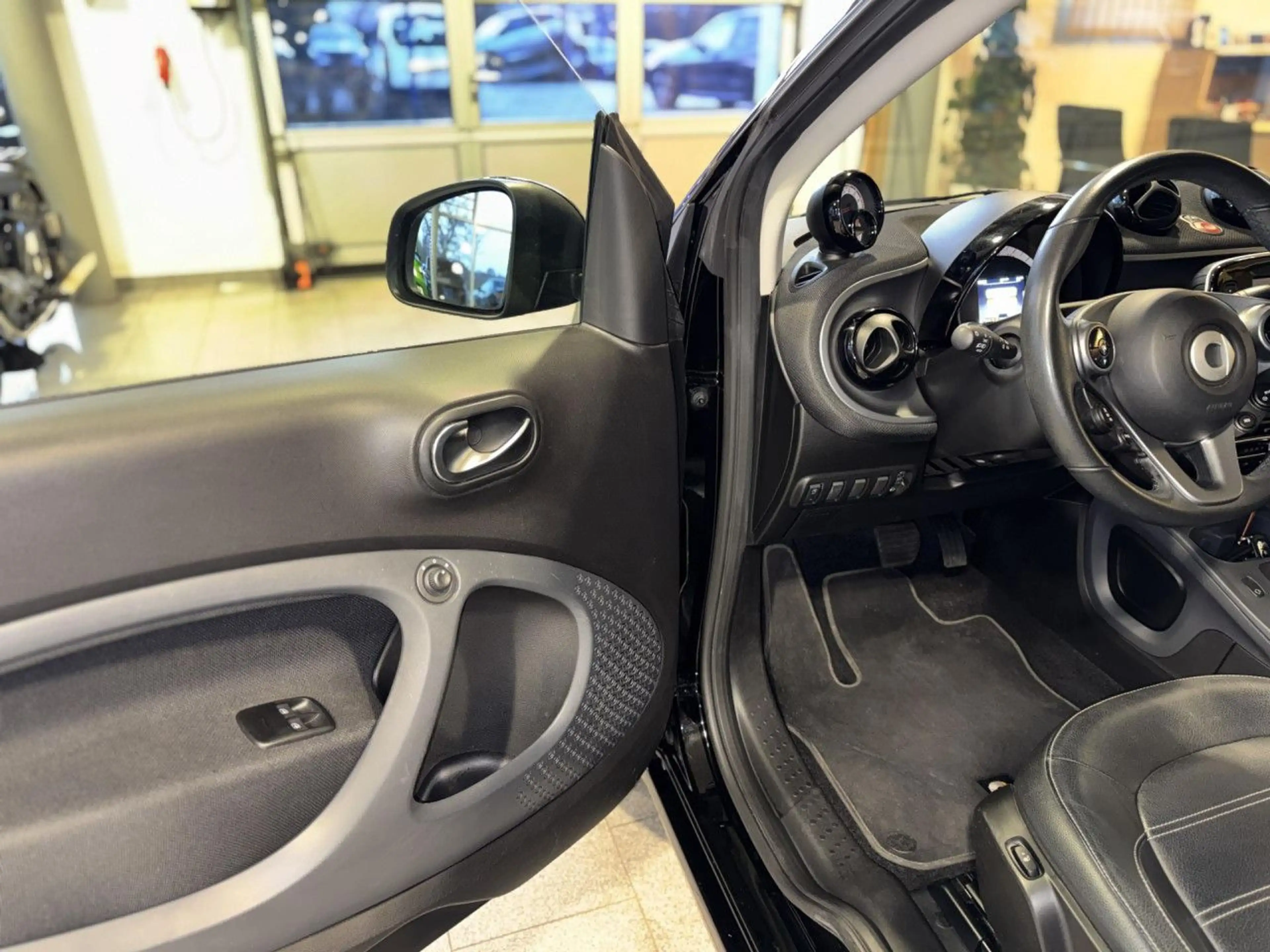 smart forTwo smart  cabrio prime, Kamera, Sitzheizung! — photo 14