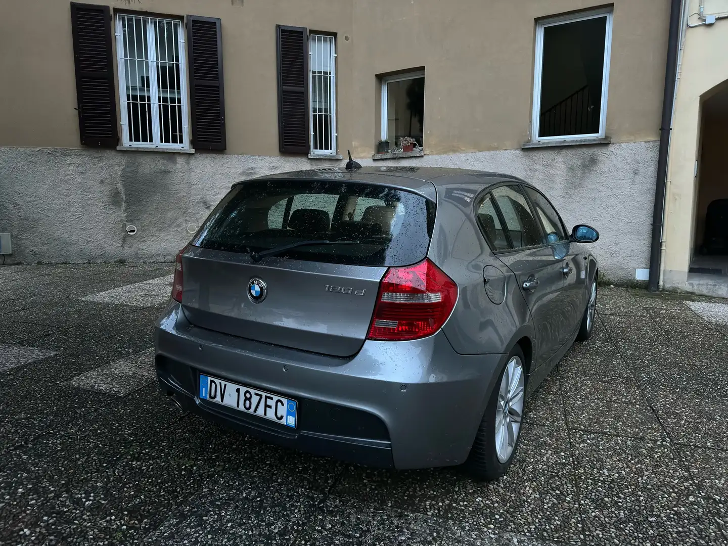 BMW 120 120d 5p Futura dpf Grigio - 2