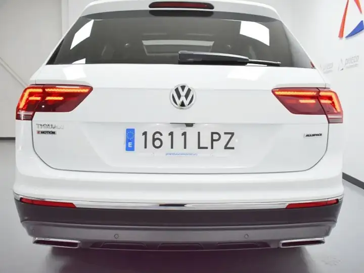 Volkswagen Tiguan Allspace 2.0 TDI Sport 4WD 6V 2021, foto 34