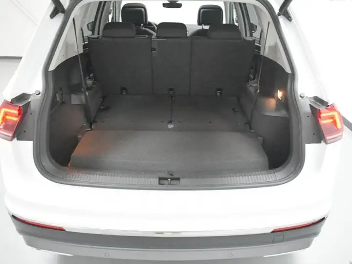 Volkswagen Tiguan Allspace 2.0 TDI Sport 4WD 6V 2021, foto 32