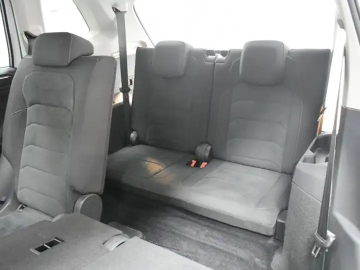 Volkswagen Tiguan Allspace 2.0 TDI Sport 4WD 6V 2021, foto 30