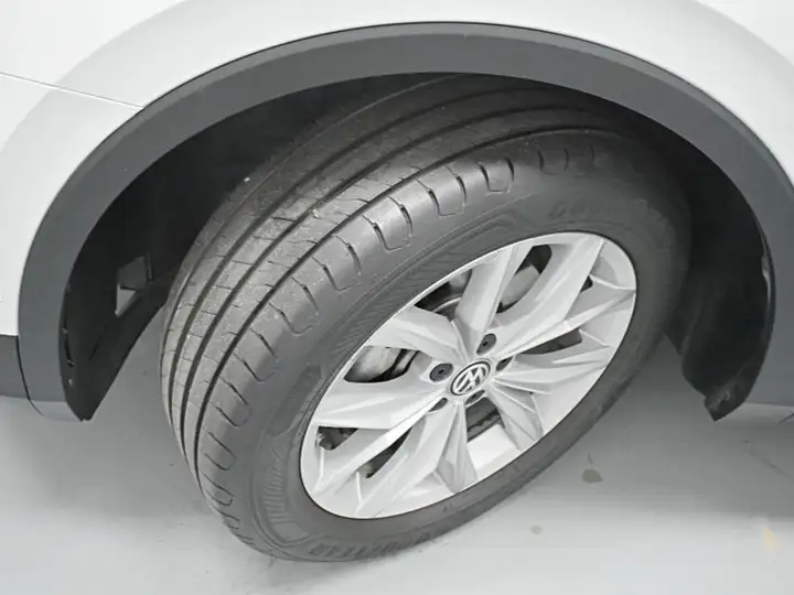 Volkswagen Tiguan Allspace 2.0 TDI Sport 4WD 6V 2021, foto 47