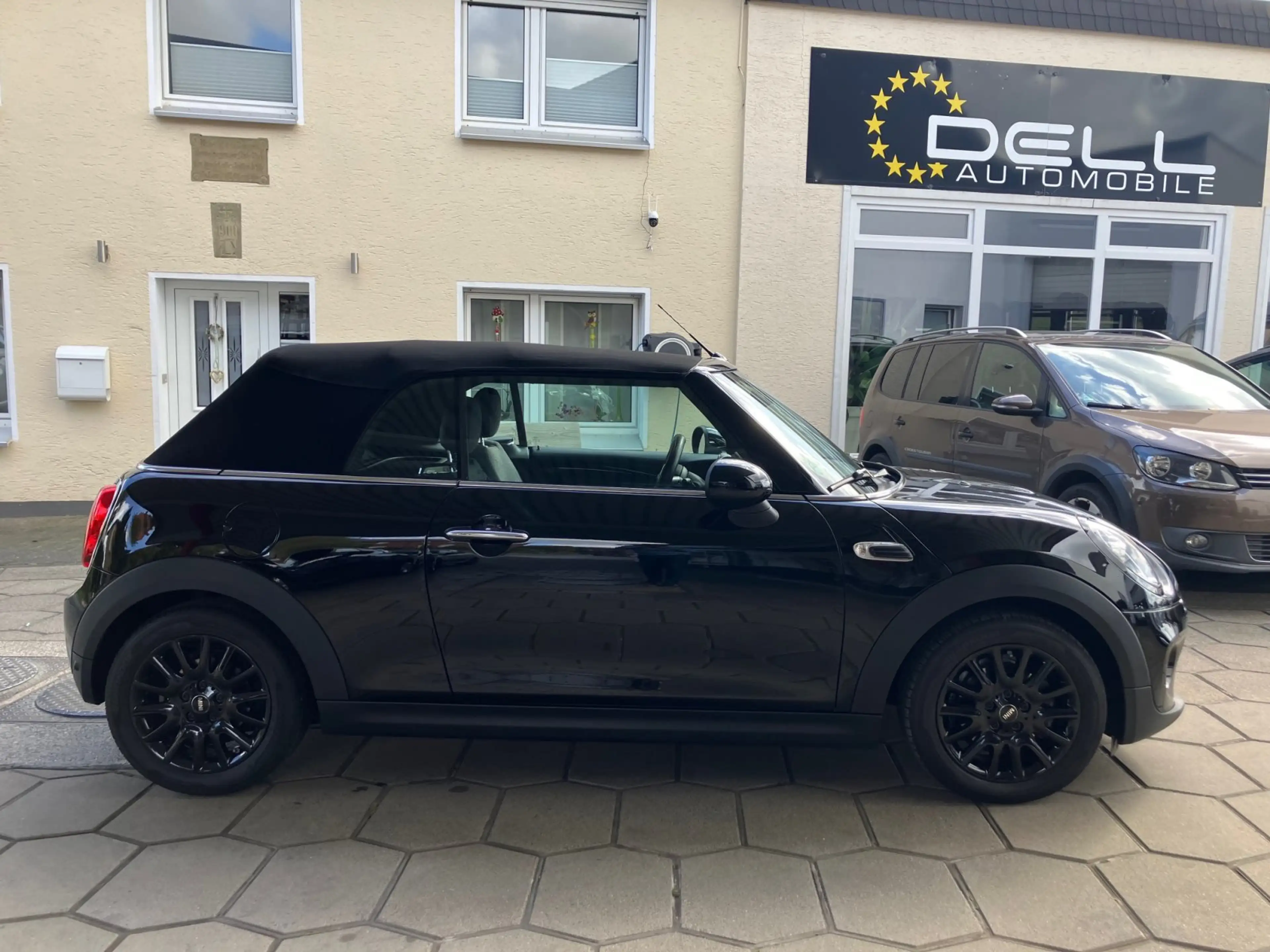 MINI Cooper Cabrio 1.5 Chili LED SHZ NAVI PDC — photo 4