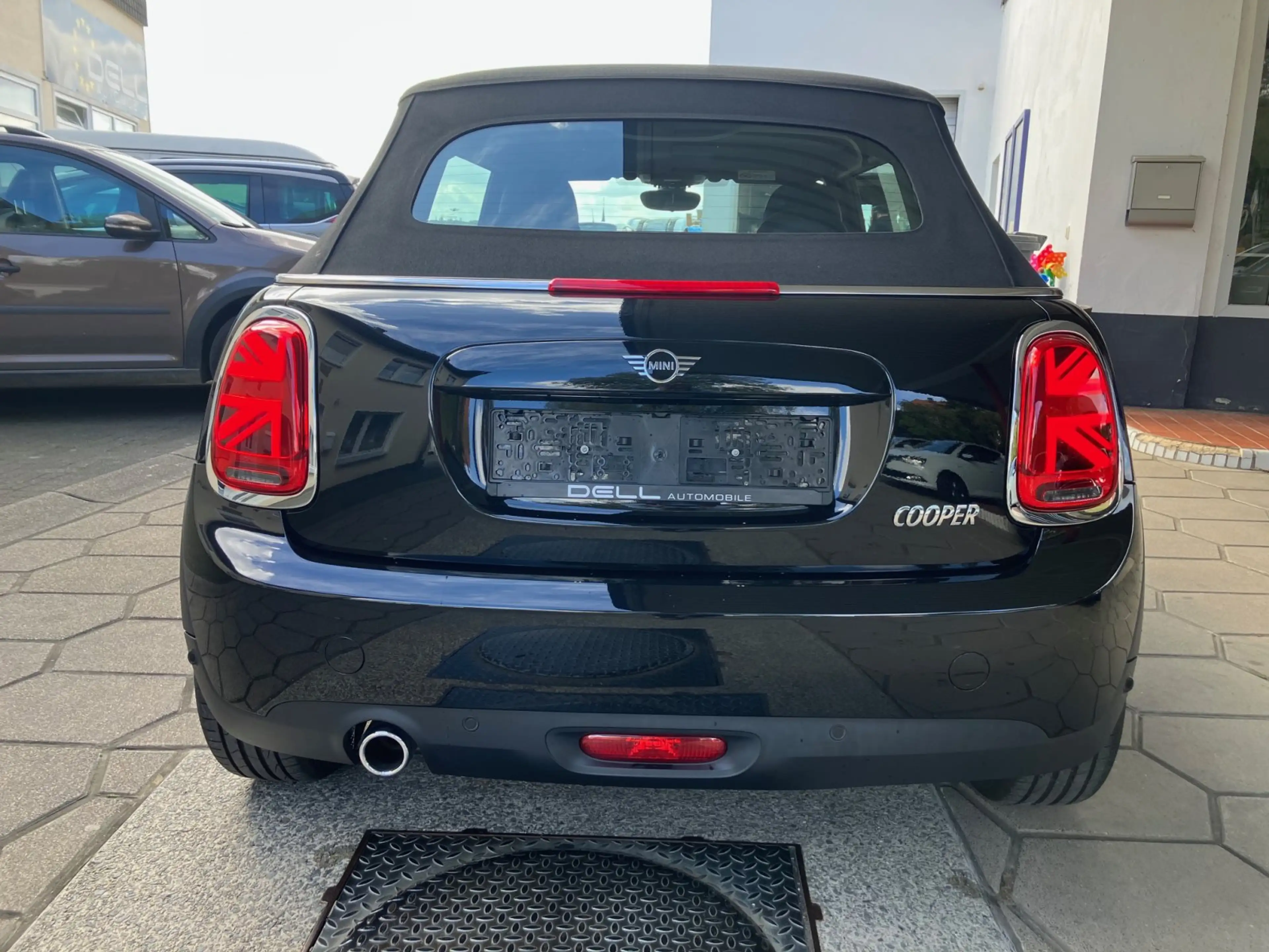 MINI Cooper Cabrio 1.5 Chili LED SHZ NAVI PDC — photo 8