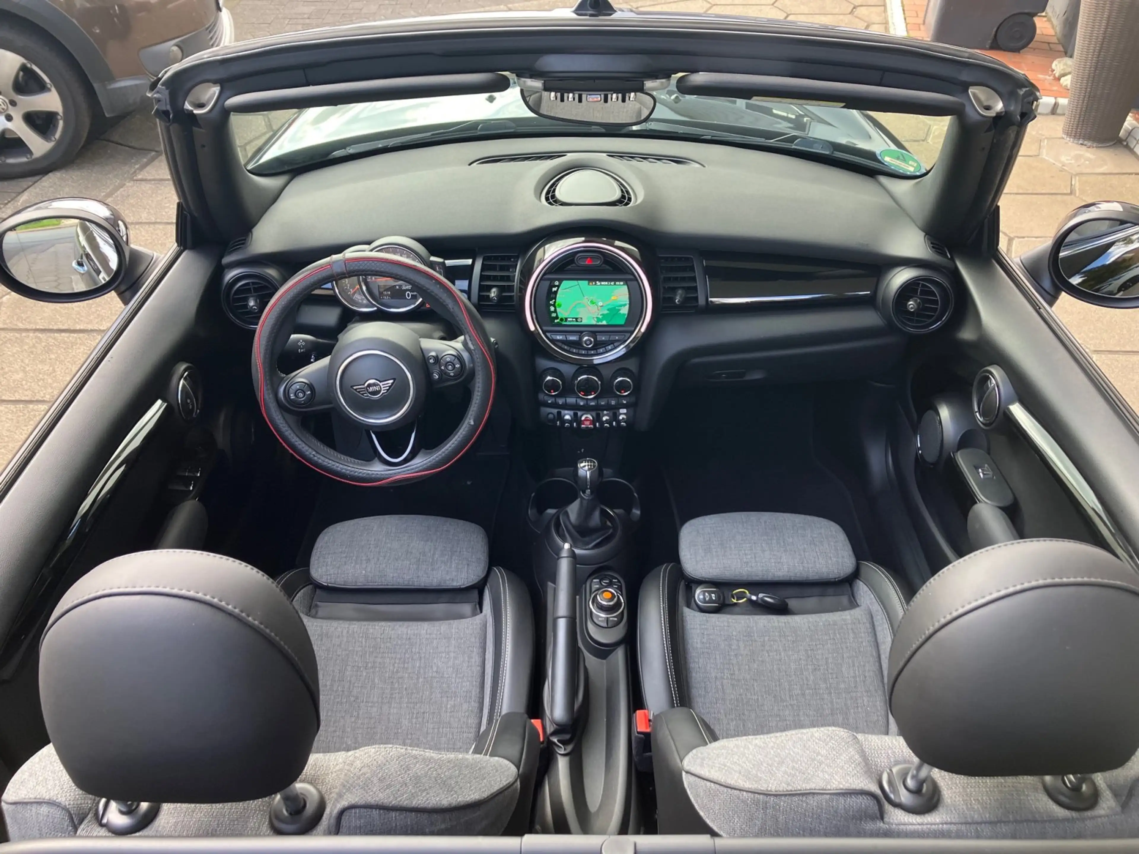 MINI Cooper Cabrio 1.5 Chili LED SHZ NAVI PDC — photo 10