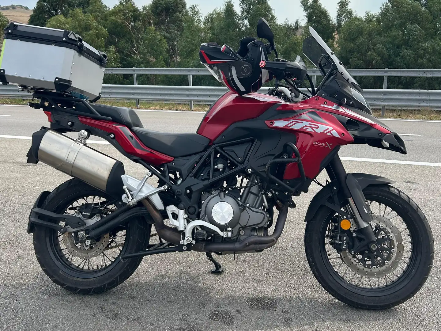 Benelli TRK 502 X Roşu - 1