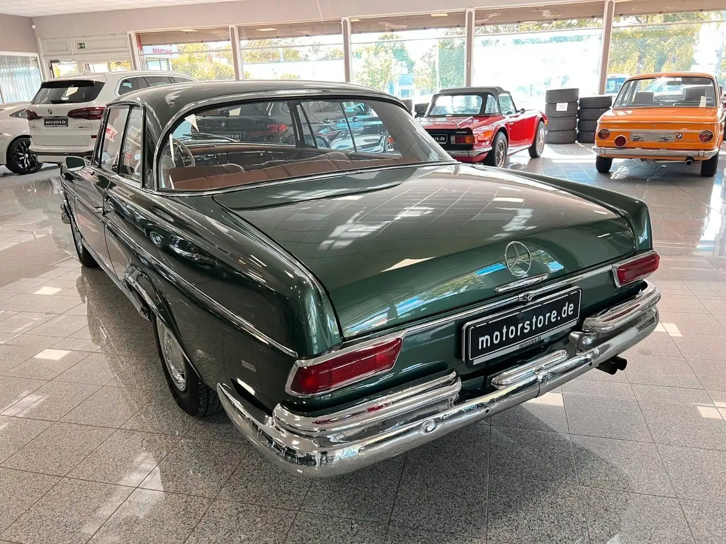 Mercedes-Benz 300 SE/C (COUPÉ) 112.021 - W112 2.975 cm³ |*1964 Vert - 1